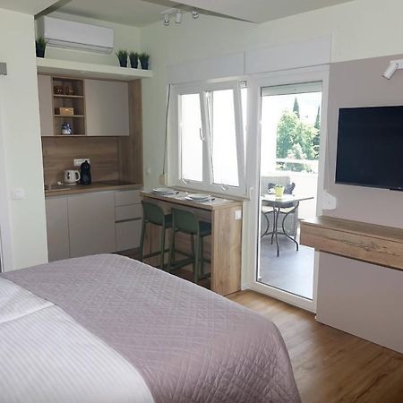 Apartments Bombonin Makarska Ngoại thất bức ảnh