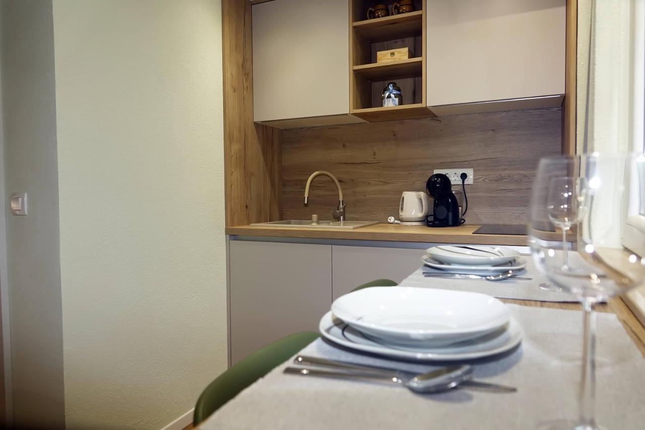 Apartments Bombonin Makarska Ngoại thất bức ảnh