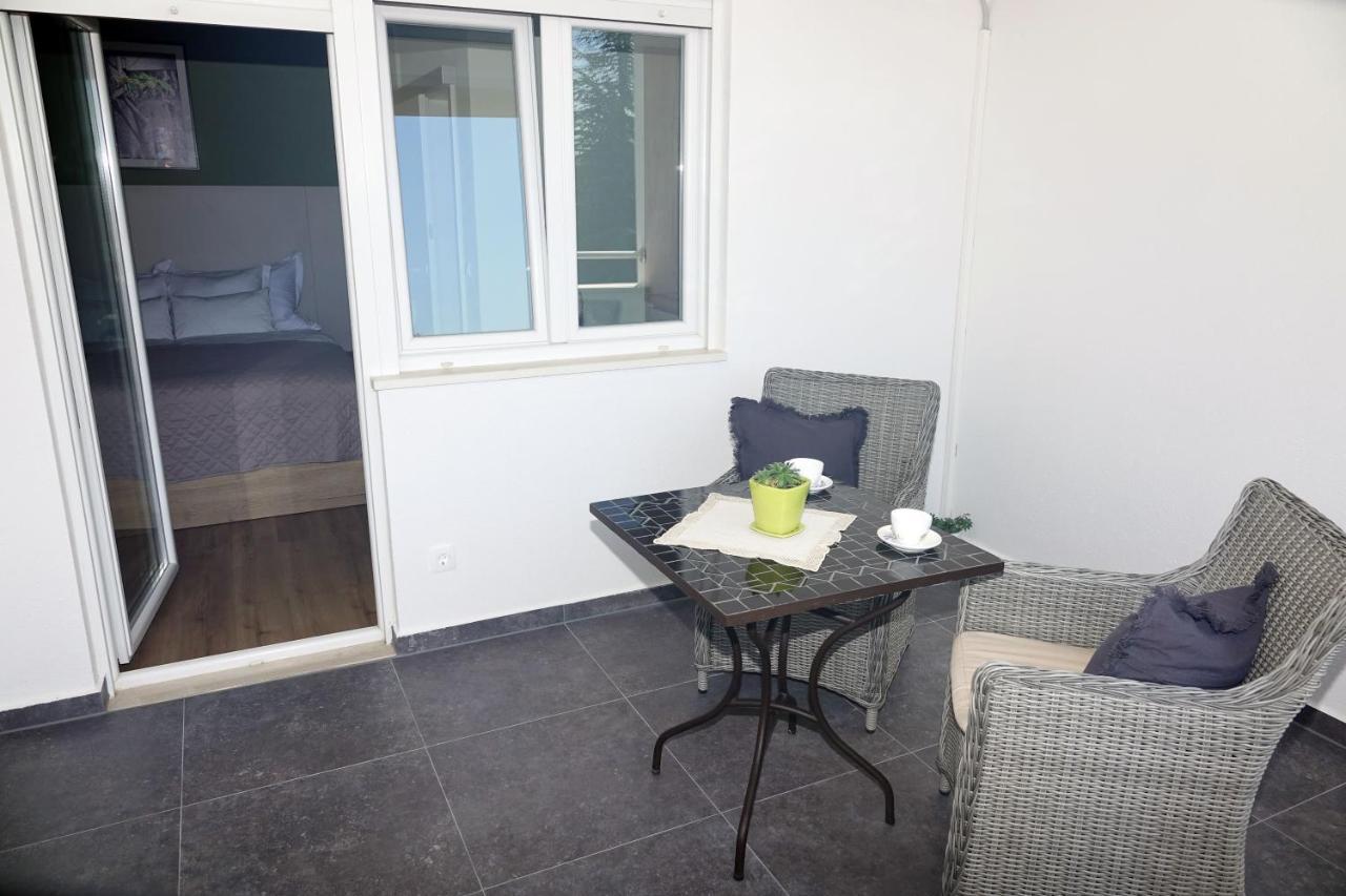 Apartments Bombonin Makarska Ngoại thất bức ảnh